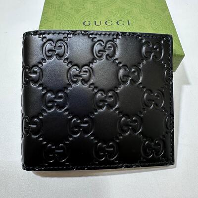 Gucci GG Leather Men Wallet