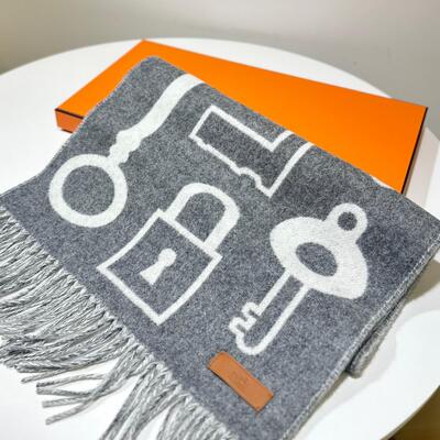 Hermes Casaque Porte-Clefs muffler flanelle ivoire (grey)