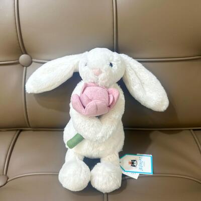 Jellycat Bashful Bunny 'Peony'