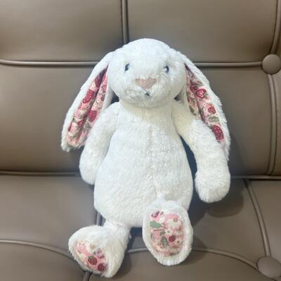 Jellycat Blossom Cream Bunny 'Berry' Small