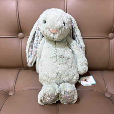 Jellycat Blossom Sage Green Bunny Medium 兔