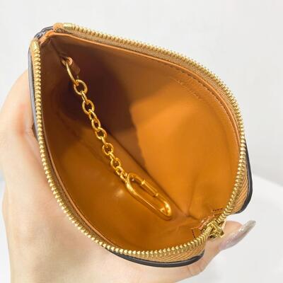 COIN AND CARD POUCH CUIR TRIOMPHE IN SMOOTH CALFSKIN - PAMPA